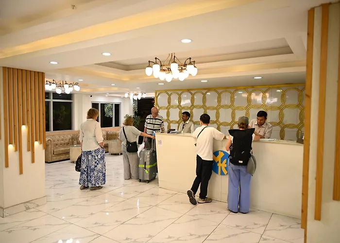 Hotel Mustang 3*