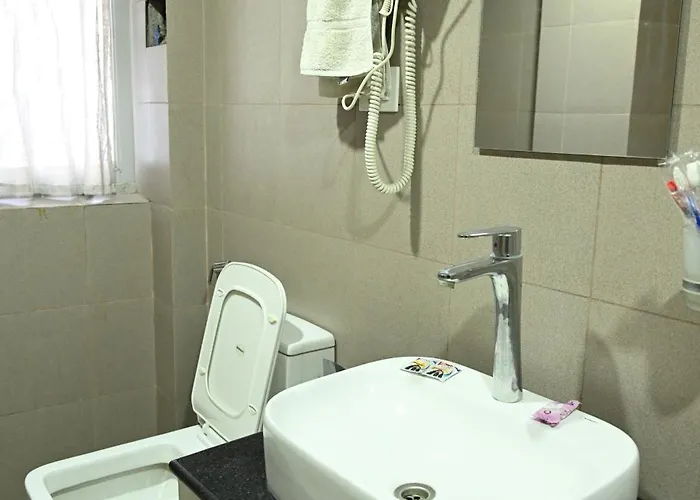 Hotel Mustang 3*