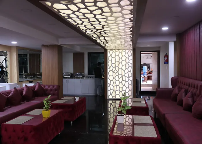 Mustang Hotel Katmandú