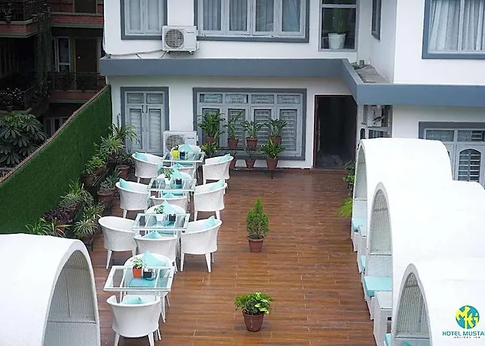 Hotel Mustang 3*