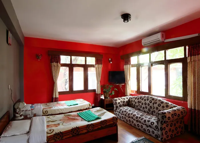 Mustang Hotel 3*